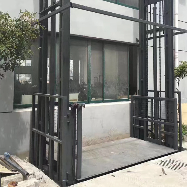 北大镇5吨室外升降货梯